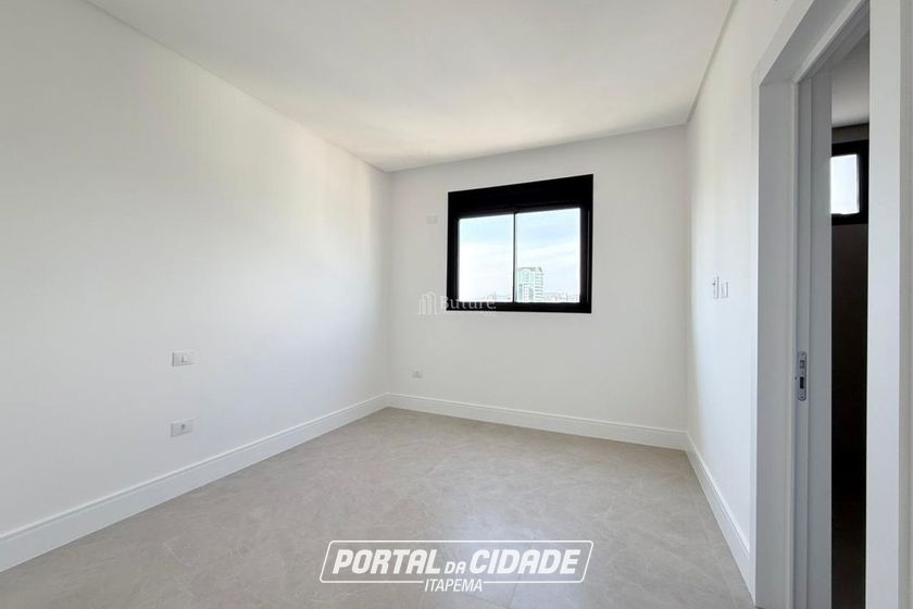 Apartamento &agrave; venda - 132m&sup2; - Castelo Branco