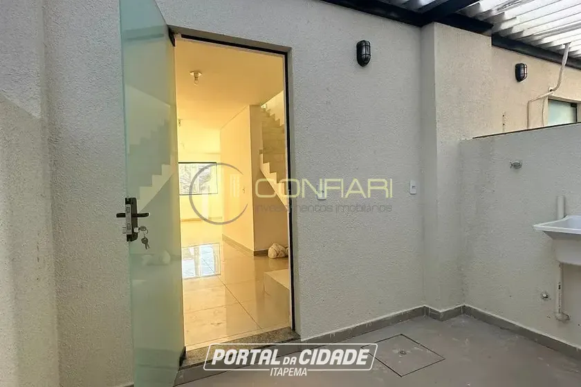Sobrado para alugar - 86m&sup2; - morretes
