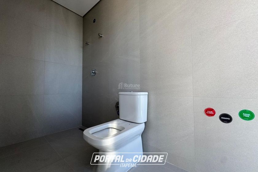 Apartamento &agrave; venda - 171m&sup2; - Centro