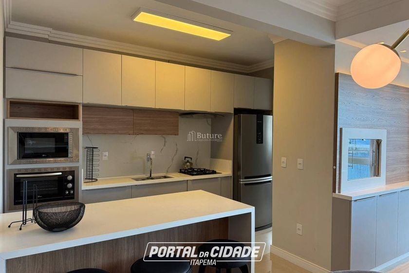 Apartamento &agrave; venda - Meia Praia