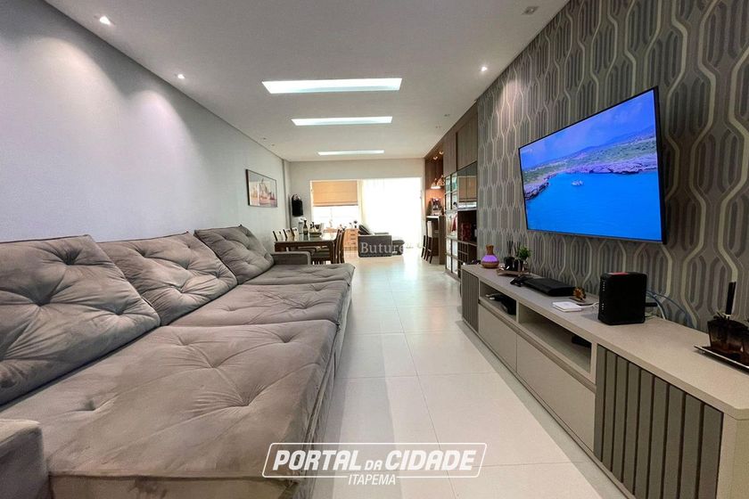 Apartamento &agrave; venda - 141m&sup2; - Meia Praia