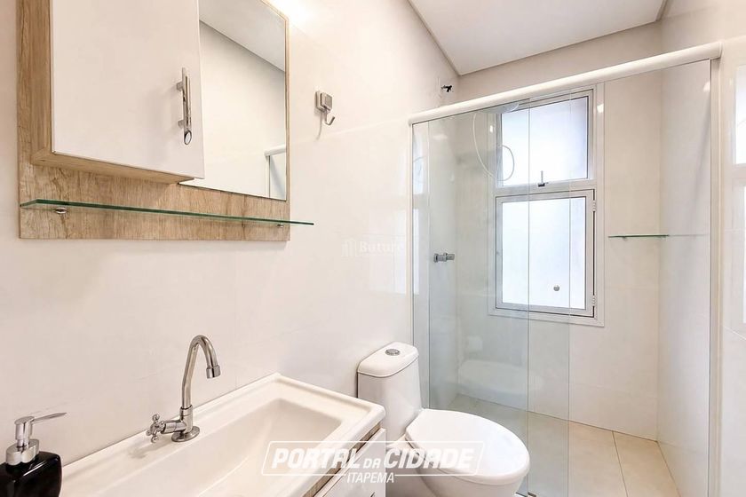 Apartamento &agrave; venda - Meia Praia