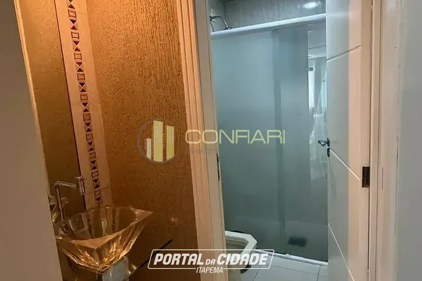 Casa para alugar - 300m&sup2; - Meia Praia