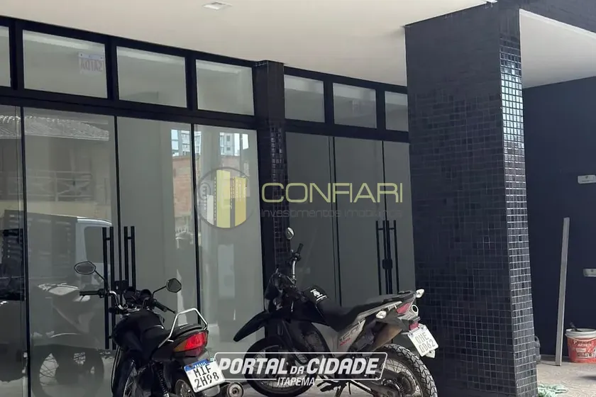 Sala Comercial &agrave; venda - 60m&sup2; - Meia Praia