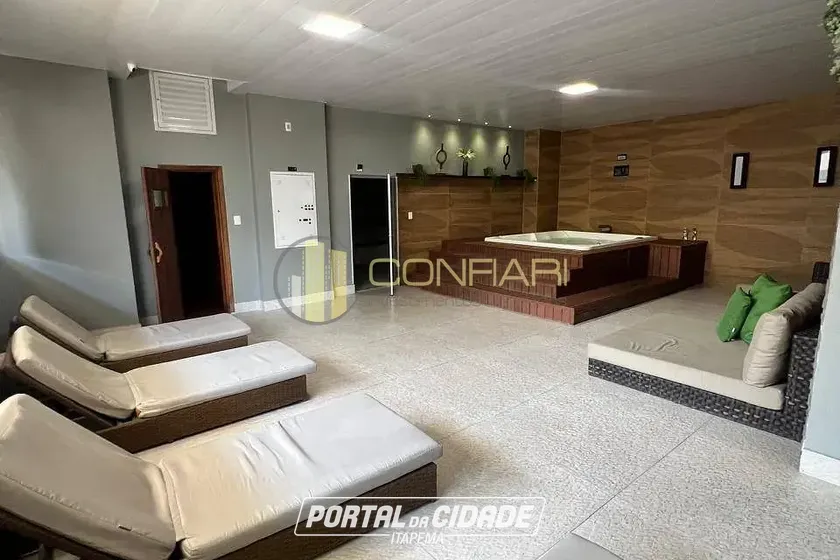 Apartamento &agrave; venda - 117m&sup2; - meia praia