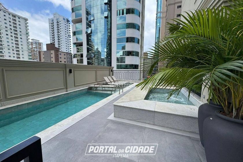 Apartamento &agrave; venda - Meia Praia