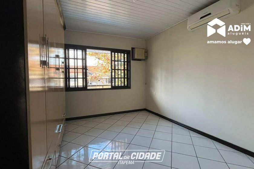 Casa para alugar - 319m&sup2; - Centro