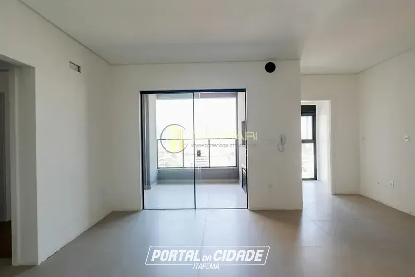 Apartamento &agrave; venda - 83m&sup2; - Baln. Perequ&ecirc;