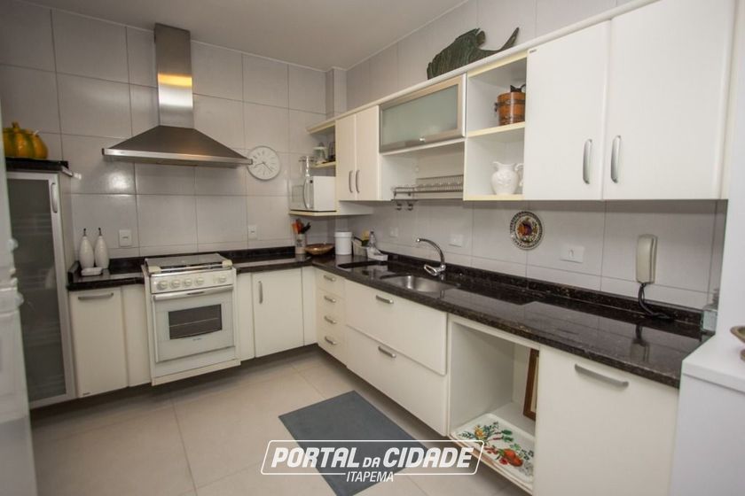 Apartamento para alugar - 125m&sup2; - Centro