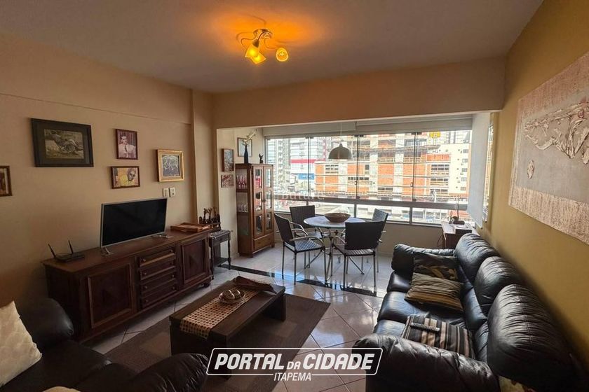 Apartamento &agrave; venda - Meia Praia