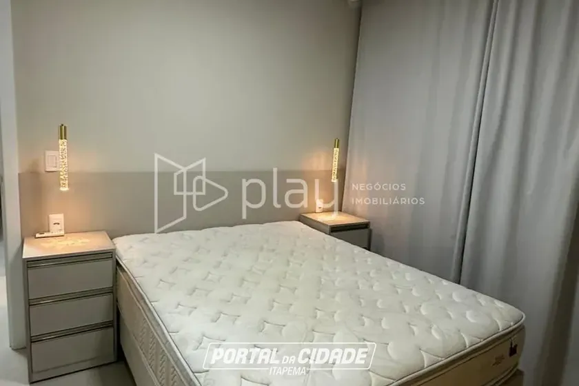 Apartamento &agrave; venda - 81m&sup2; - Meia Praia
