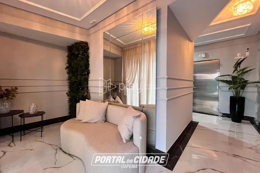 Apartamento &agrave; venda - 87m&sup2; - Meia Praia