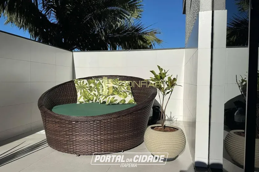 Apartamento &agrave; venda - 81m&sup2; - Pereque