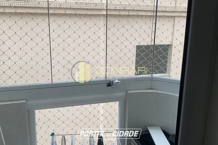 Apartamento para alugar - 90m&sup2; - Meia Praia