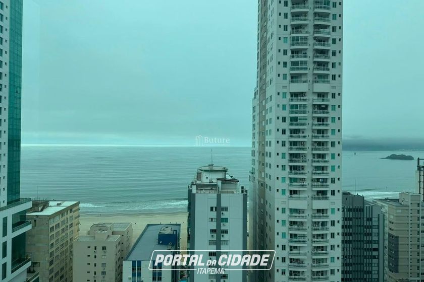 Apartamento &agrave; venda - 139m&sup2; - Centro