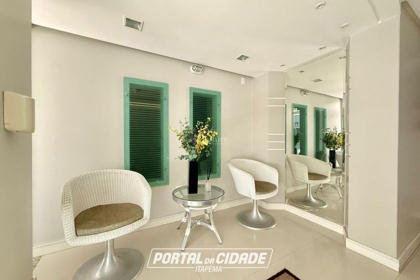 Apartamento &agrave; venda - 85m&sup2; - Meia Praia