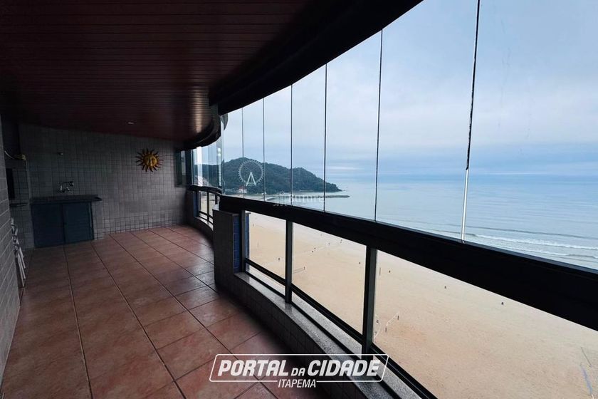 Apartamento &agrave; venda - 112m&sup2; - Centro
