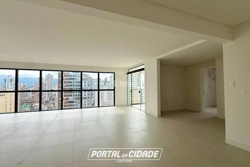 Apartamento &agrave; venda - Meia Praia