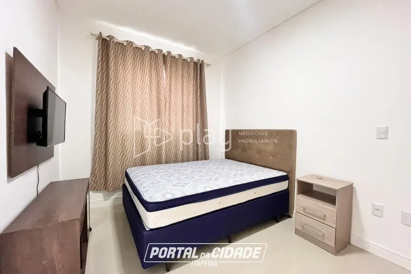 Apartamento &agrave; venda - 110m&sup2; - Meia Praia
