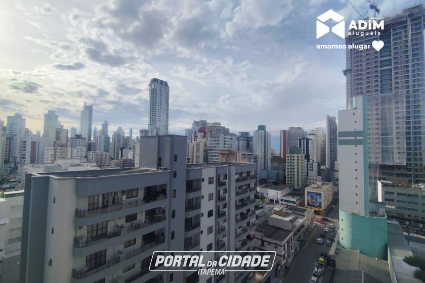 Apartamento para alugar - 130m&sup2; - Centro