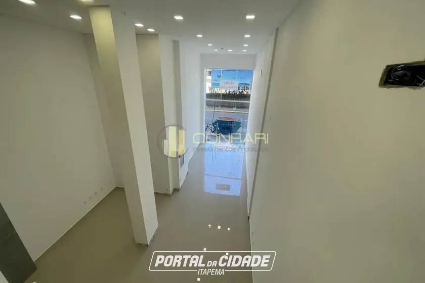 Sala Comercial &agrave; venda - 160m&sup2; - Meia Praia