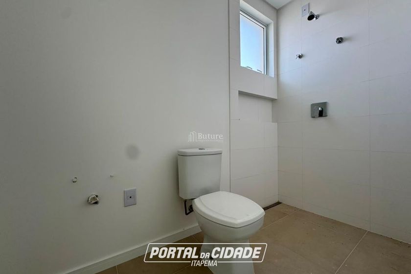 Apartamento &agrave; venda - 143m&sup2; - Centro