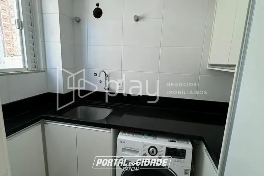 Apartamento &agrave; venda - 100m&sup2; - Meia Praia