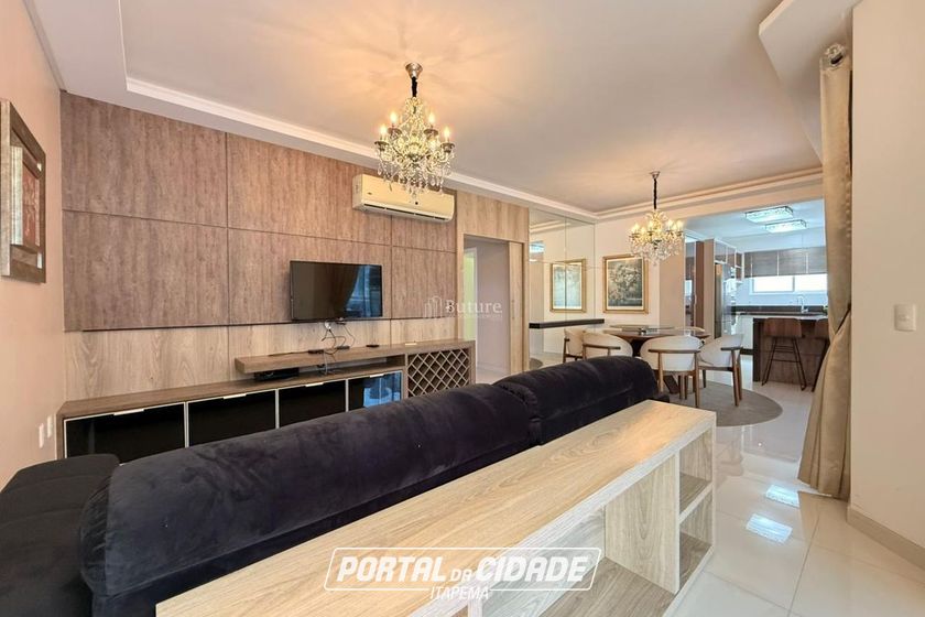 Apartamento &agrave; venda - 198m&sup2; - Meia Praia