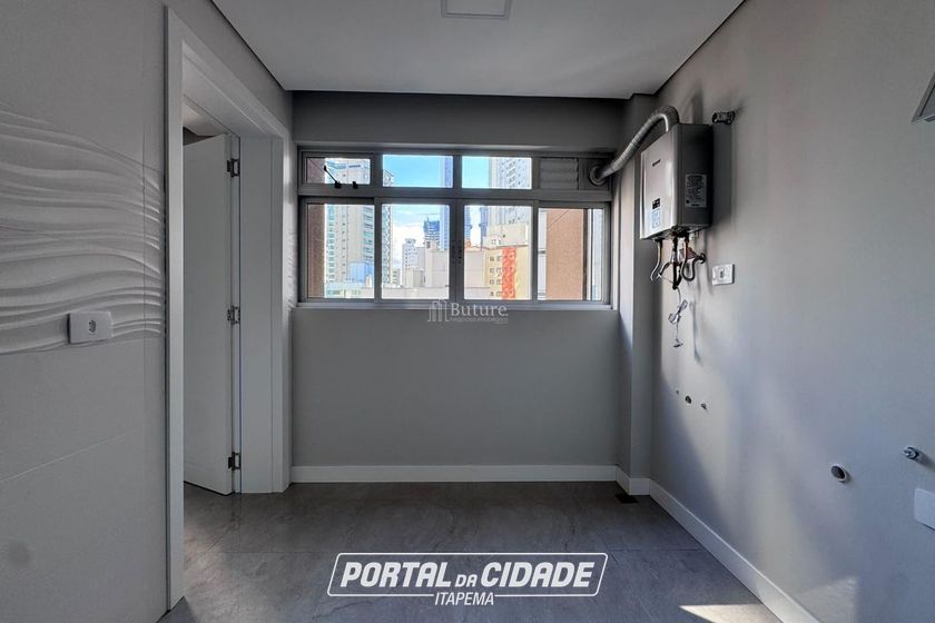 Apartamento &agrave; venda - 145m&sup2; - Barra Sul