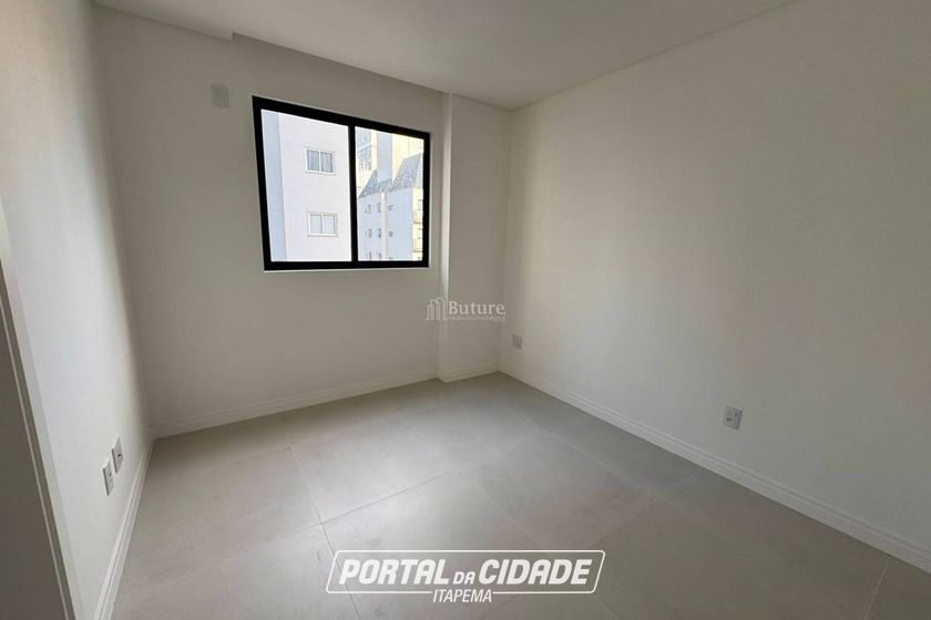 Apartamento &agrave; venda - Meia Praia