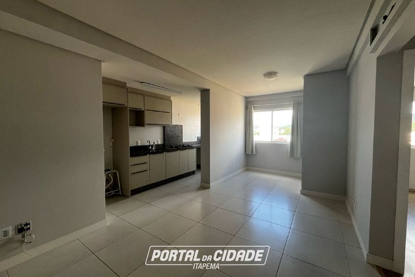 Apartamento para alugar - 68m&sup2; - Centro