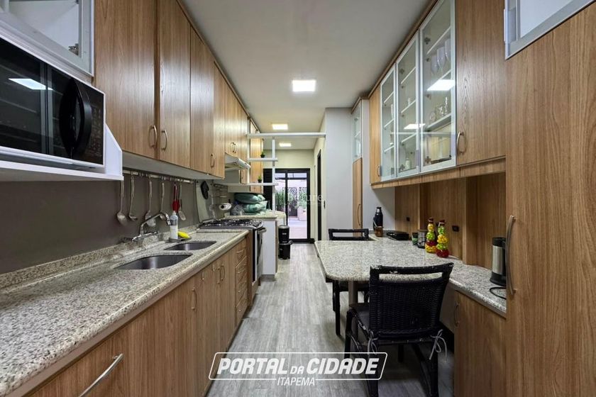 Apartamento &agrave; venda - 137m&sup2; - Centro