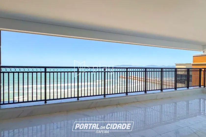 Apartamento &agrave; venda - 195m&sup2; - Centro