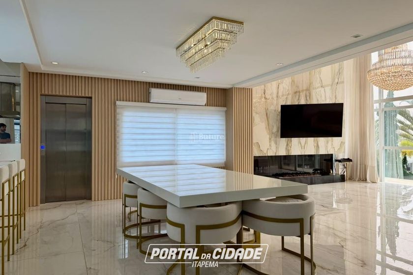 Casa &agrave; venda - 1200m&sup2; - Praia Brava