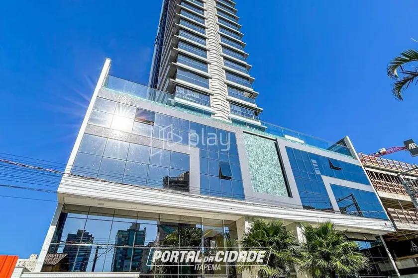 Apartamento &agrave; venda - 133m&sup2; - Centro