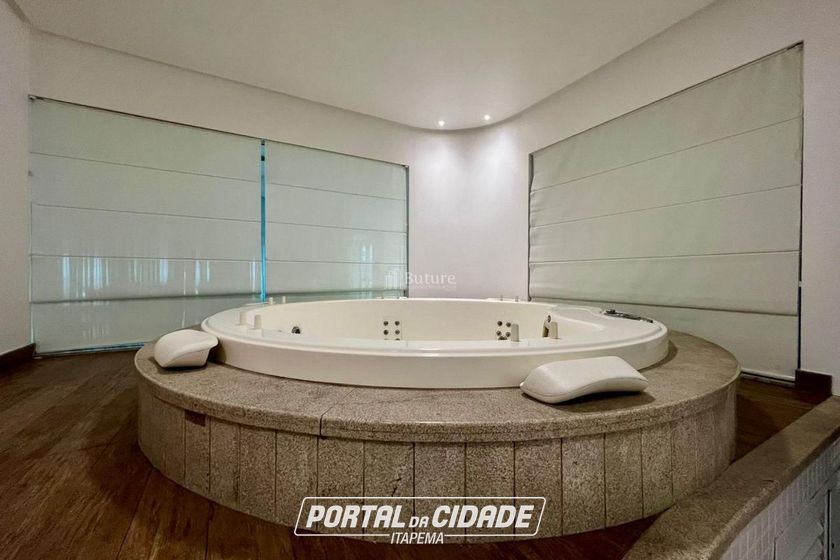 Apartamento &agrave; venda - 161m&sup2; - Centro