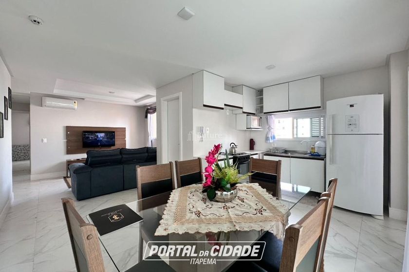 Apartamento &agrave; venda - 86m&sup2; - Meia Praia