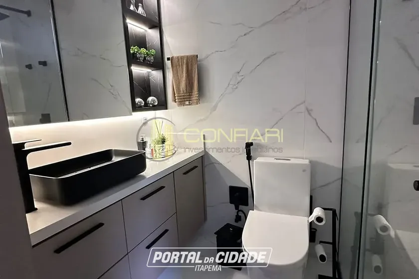 Apartamento &agrave; venda - 140m&sup2; - Centro