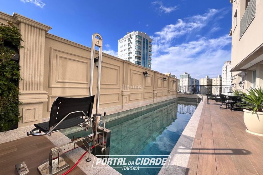 Apartamento &agrave; venda - 160m&sup2; - Centro