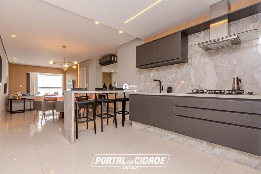 Apartamento para alugar - 114m&sup2; - Praia Brava de Itaja&iacute;