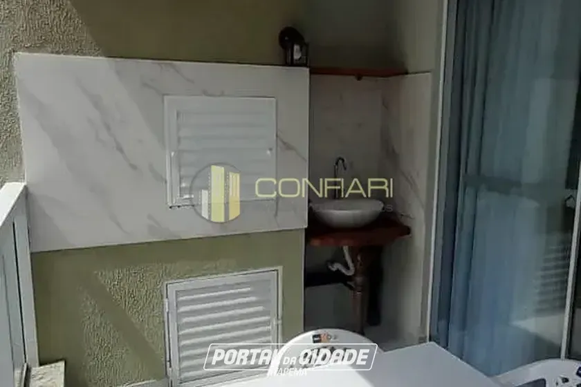 Apartamento &agrave; venda - 98m&sup2; - Centro