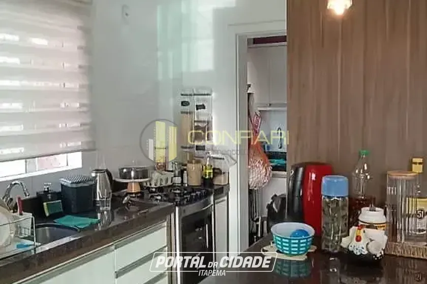 Apartamento &agrave; venda - 70m&sup2; - meia praia