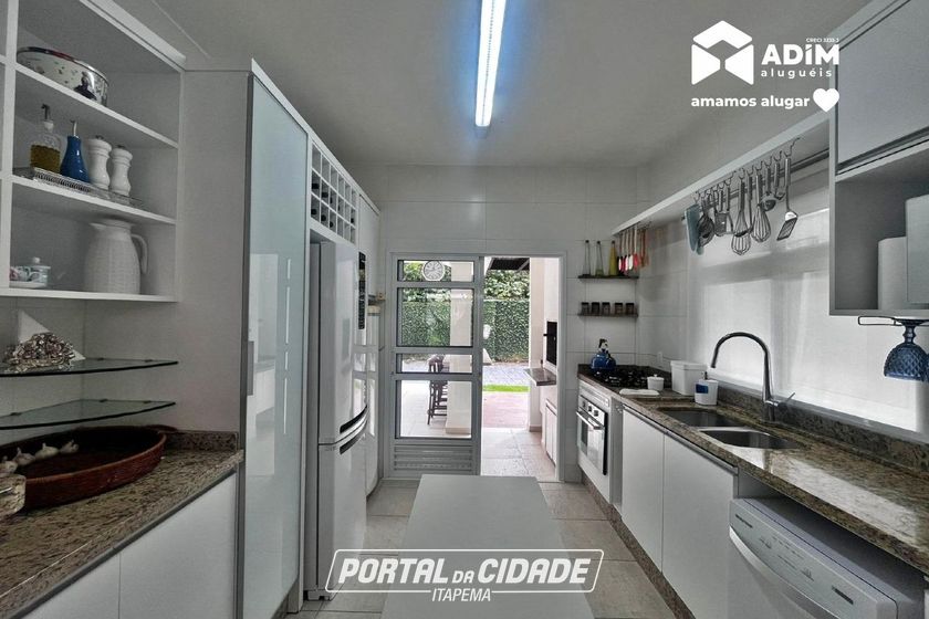 Casa para alugar - 166m&sup2; - Praia do Estaleiro