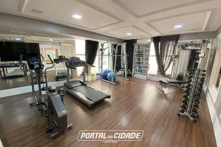 Apartamento &agrave; venda - 185m&sup2; - MEIA Praia