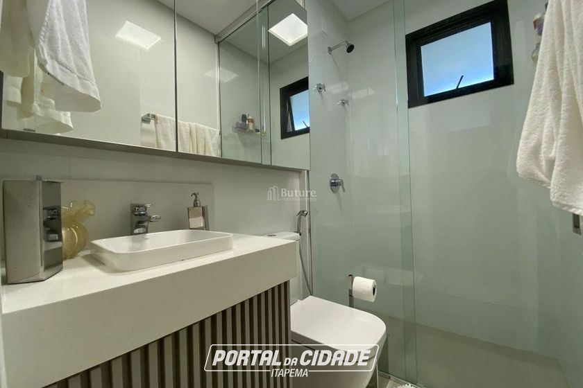 Apartamento &agrave; venda - 160m&sup2; - Canto Grande