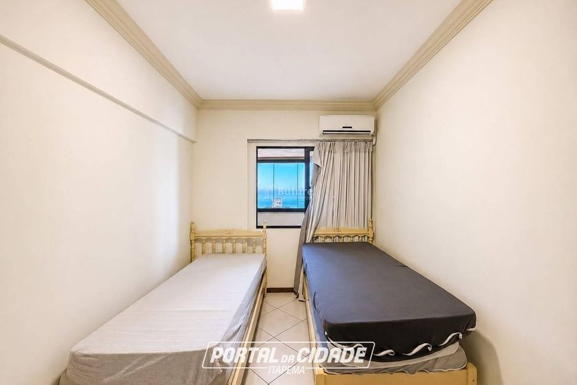 Apartamento &agrave; venda - Meia Praia