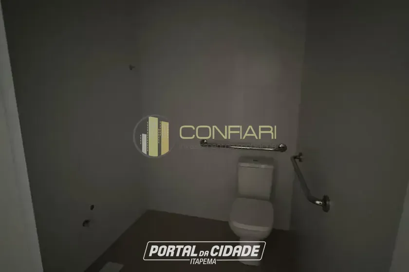 Sala Comercial para alugar - 155m&sup2; - meia praia
