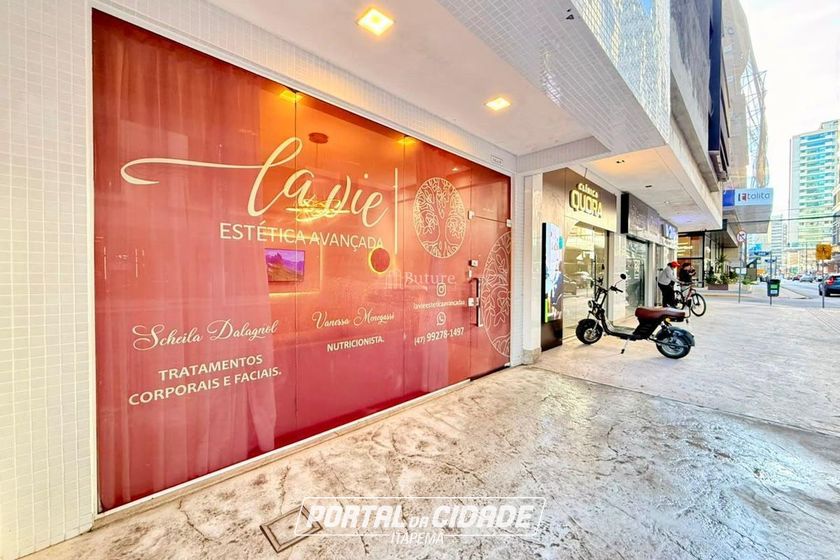 Sala Comercial &agrave; venda - 68m&sup2; - Meia Praia