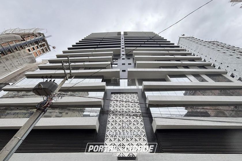 Apartamento &agrave; venda - 157m&sup2; - 