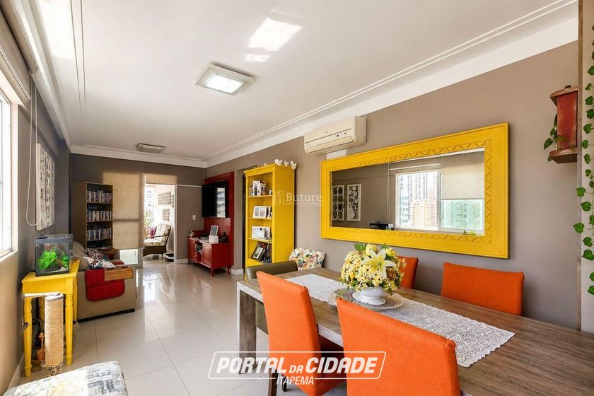 Apartamento &agrave; venda - 100m&sup2; - Centro